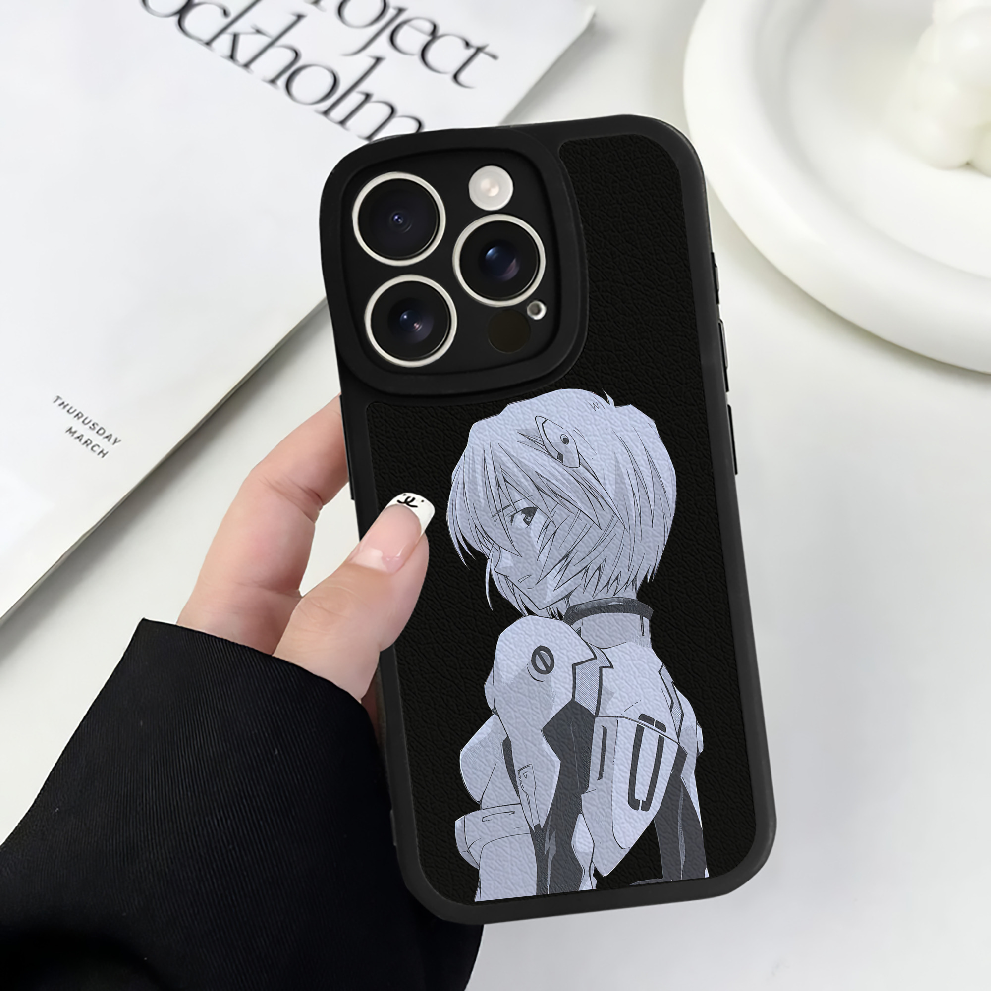 （画像用） EVA 新世紀エヴァンゲリオン 【iPhone 16シリーズ対応】シリコンスマホケース（レザー調） 材質：シリコン